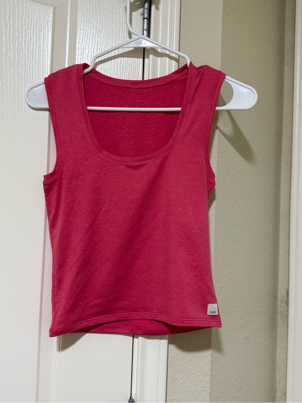 Vuori soft tank new without tag size XS